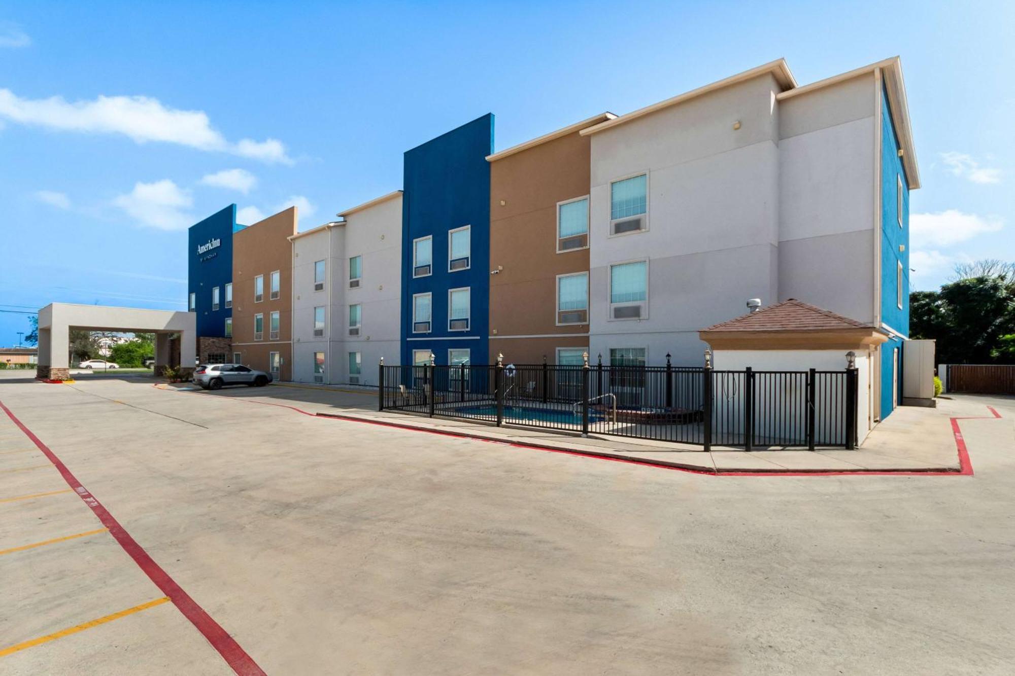 Americinn By Wyndham نيو بروانفيلز المظهر الخارجي الصورة